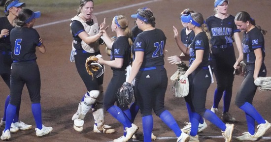 MCC Softball eliminates Reivers in CWS