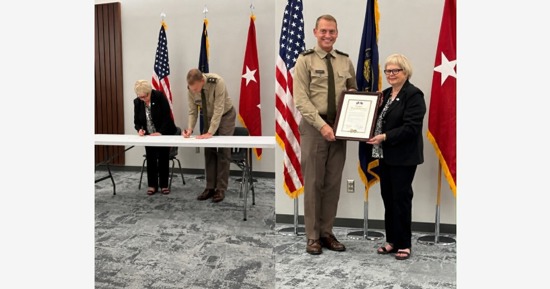 Maj. Gen. Graig Strong and Mayor Taylor