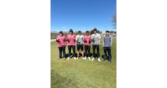 McCook Golf Team Finishes First at Lexington Invite